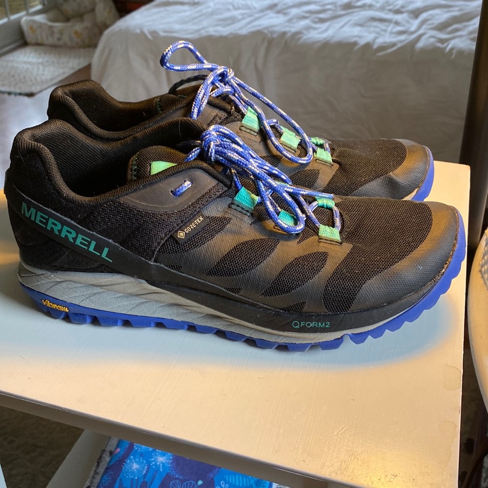 womens trail running Merrell shoes